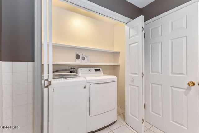237 Long Meadow Lane, Schenectady, NY 12306