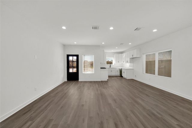 8402 Double Avenue B, Houston, TX 77088