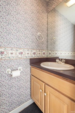 3215 S Abby Lane, Bloomington, IN 47401