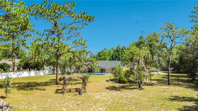 2016 W MELLINE LANE, Lecanto, FL 34461