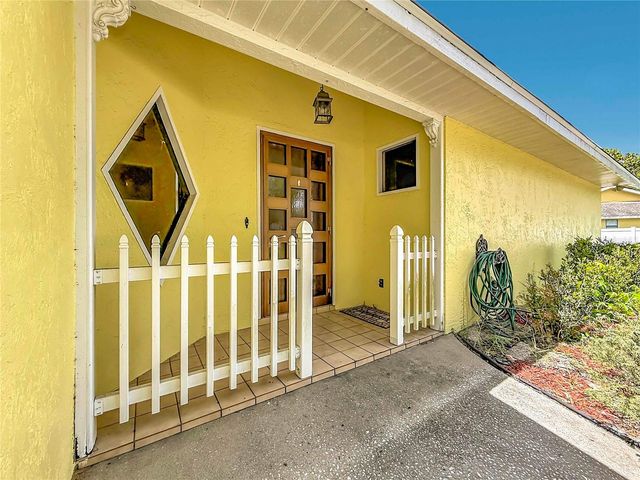 2016 W MELLINE LANE, Lecanto, FL 34461