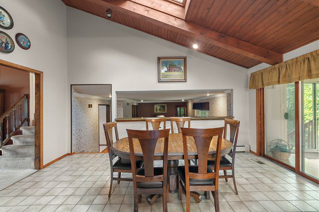 9736 W Pebble Drive, Palos Park, IL 60464