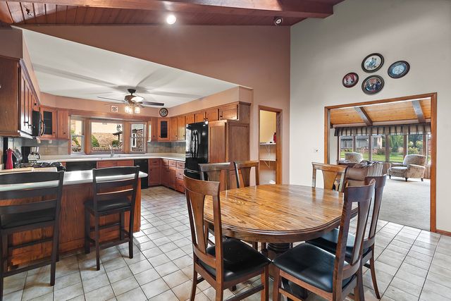 9736 W Pebble Drive, Palos Park, IL 60464
