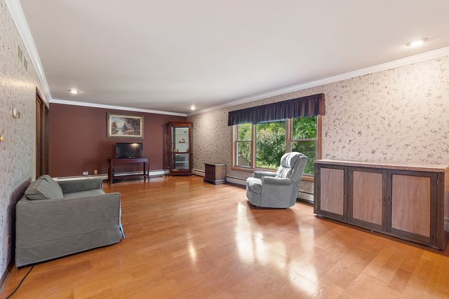 9736 W Pebble Drive, Palos Park, IL 60464