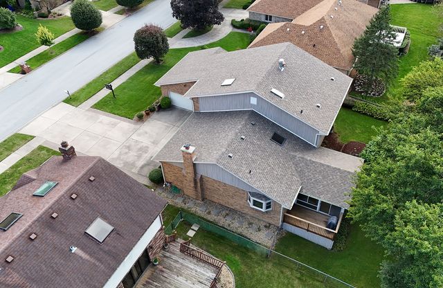 9736 W Pebble Drive, Palos Park, IL 60464