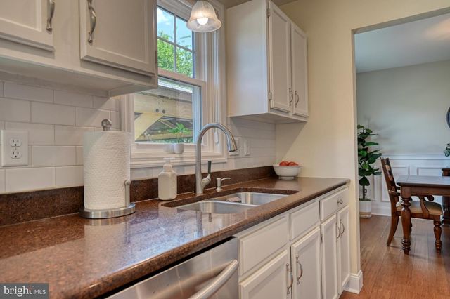 50 PHEASANT LN, Reinholds, PA 17569