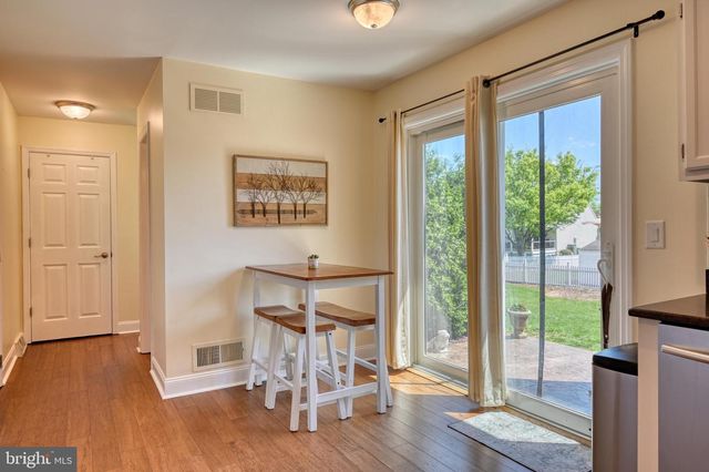 50 PHEASANT LN, Reinholds, PA 17569