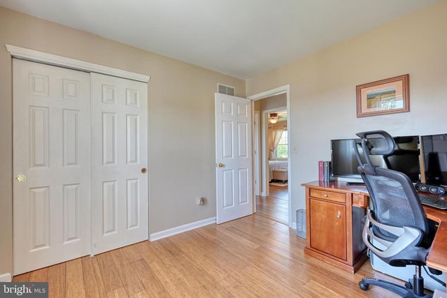 50 PHEASANT LN, Reinholds, PA 17569