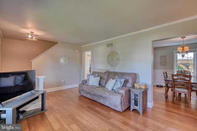 50 PHEASANT LN, Reinholds, PA 17569