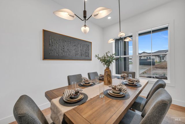 24871 Ardmore Ct, Caldwell, ID 83607