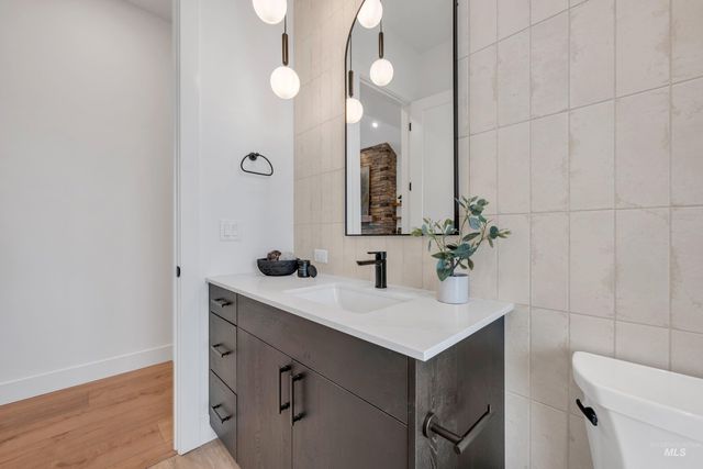 24871 Ardmore Ct, Caldwell, ID 83607