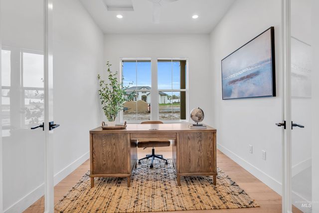 24871 Ardmore Ct, Caldwell, ID 83607