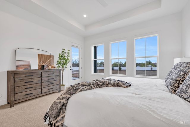 24871 Ardmore Ct, Caldwell, ID 83607