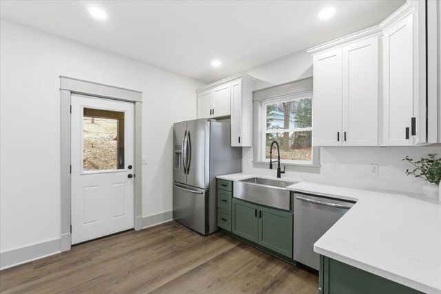 19378 MUDHOLLOW Road, Council Bluffs, IA 51503