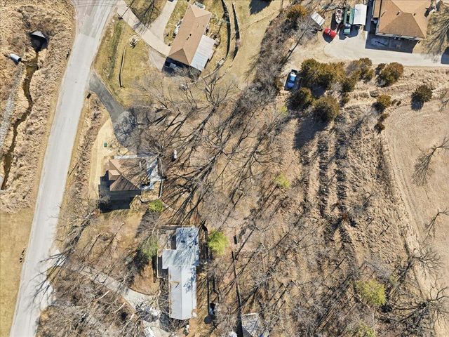 19378 MUDHOLLOW Road, Council Bluffs, IA 51503