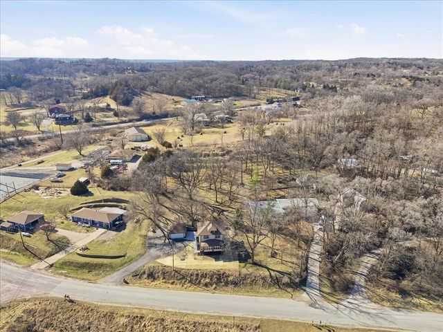 19378 MUDHOLLOW Road, Council Bluffs, IA 51503