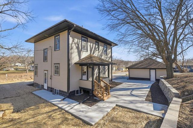 19378 MUDHOLLOW Road, Council Bluffs, IA 51503