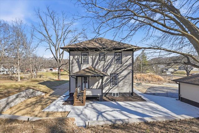 19378 MUDHOLLOW Road, Council Bluffs, IA 51503