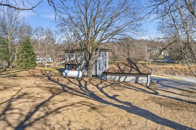 19378 MUDHOLLOW Road, Council Bluffs, IA 51503