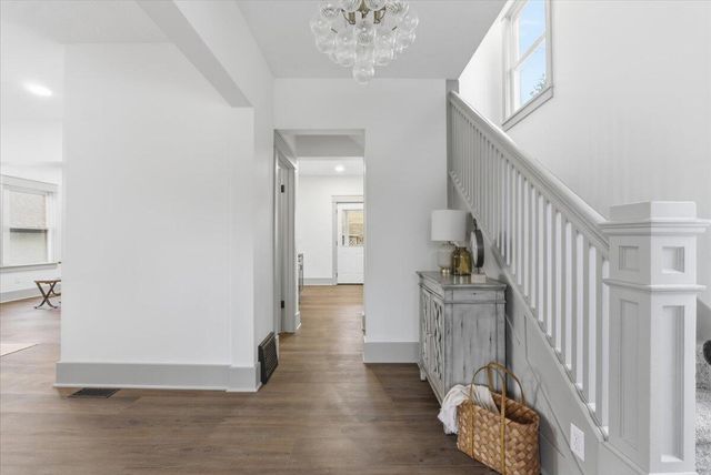 19378 MUDHOLLOW Road, Council Bluffs, IA 51503