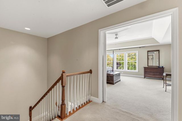 20791 RED CEDAR DR, Leesburg, VA 20175