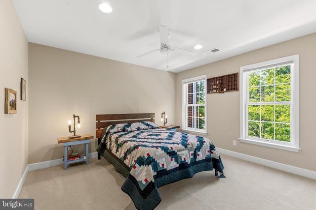 20791 RED CEDAR DR, Leesburg, VA 20175