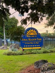 nw 122 Nw 52, Doral, FL 33178