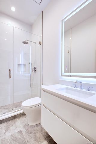 63 Fruitledge Road, Brookville, NY 11545