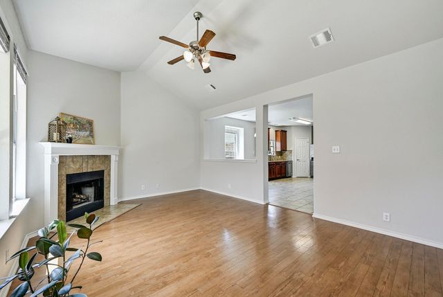 1921 Sand Creek RD, Cedar Park, TX 78613