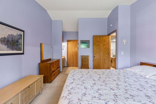 1420 Knoll Drive, Shoreview, MN 55126