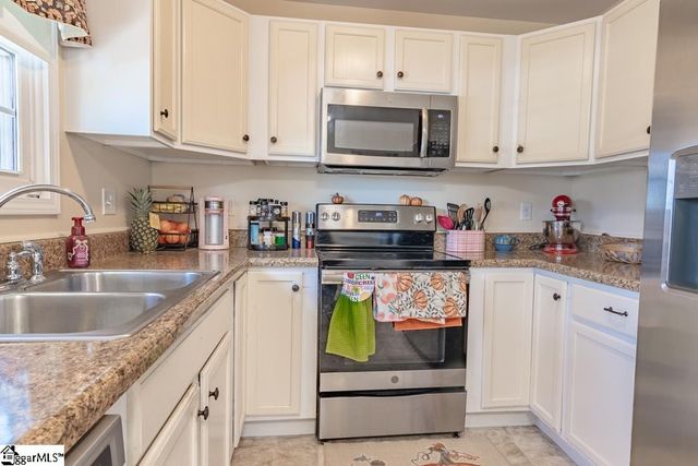 531 Stone Drive, Anderson, SC 29625