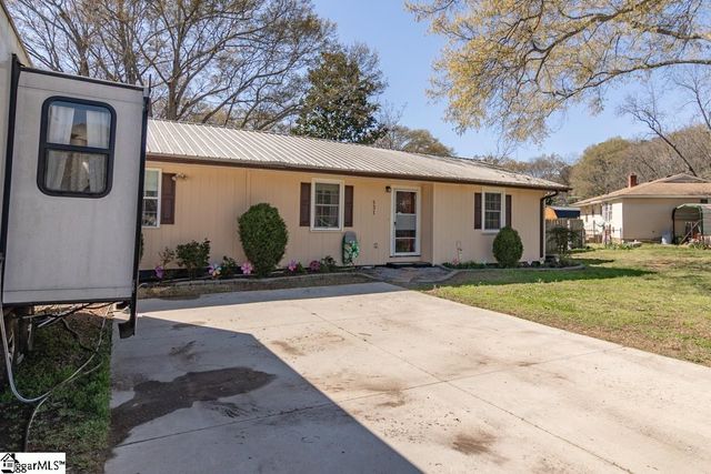 531 Stone Drive, Anderson, SC 29625