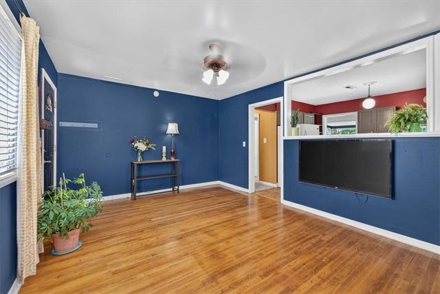 4717 Reinhardt Drive, Roeland Park, KS 66205
