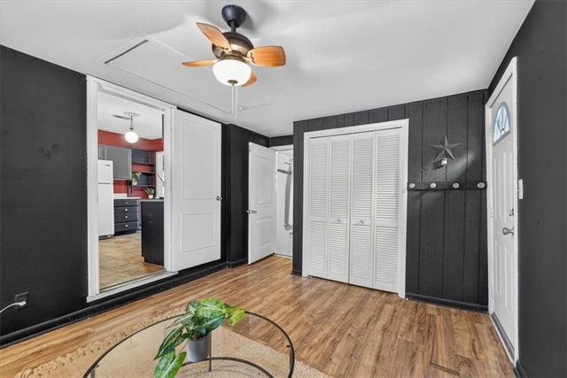 4717 Reinhardt Drive, Roeland Park, KS 66205