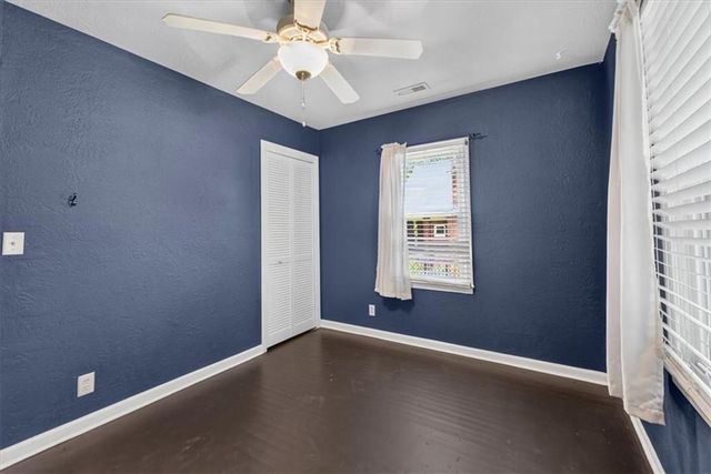 4717 Reinhardt Drive, Roeland Park, KS 66205
