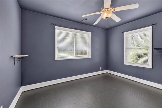 4717 Reinhardt Drive, Roeland Park, KS 66205