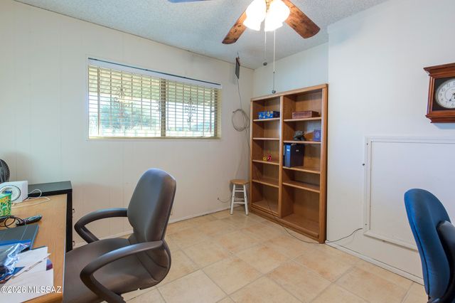 2012 N Horseshoe Trail, Tucson, AZ 85745