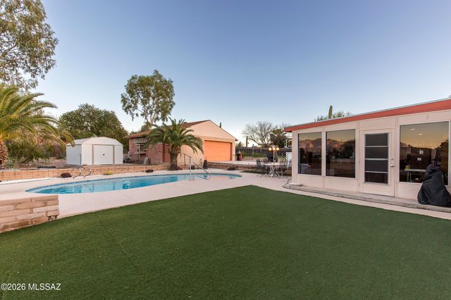 2012 N Horseshoe Trail, Tucson, AZ 85745