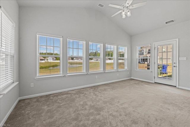 2031 Herons Pointe LN, Suffolk, VA 23434