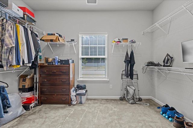 2031 Herons Pointe LN, Suffolk, VA 23434
