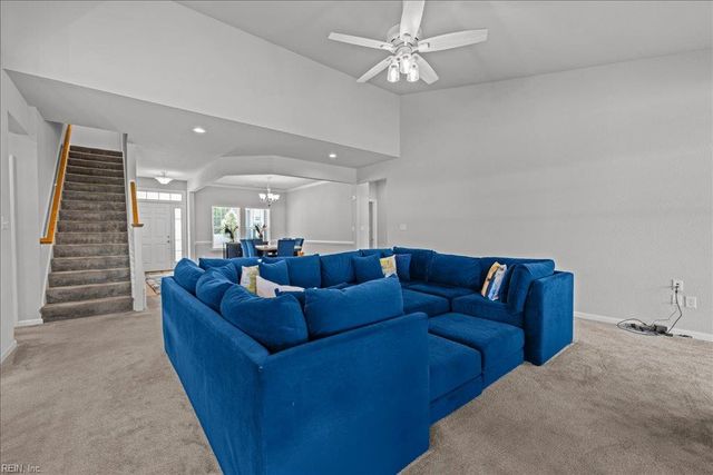 2031 Herons Pointe LN, Suffolk, VA 23434