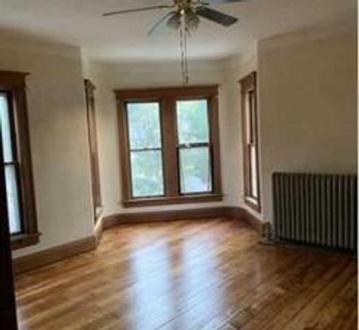 702 N 6th Street, Mankato, MN 56001