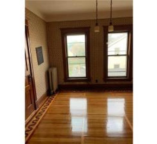 702 N 6th Street, Mankato, MN 56001