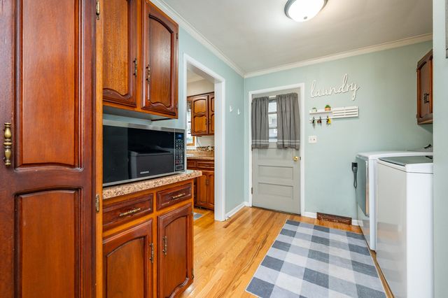 301 5th Street Place SE, Altoona, IA 50009