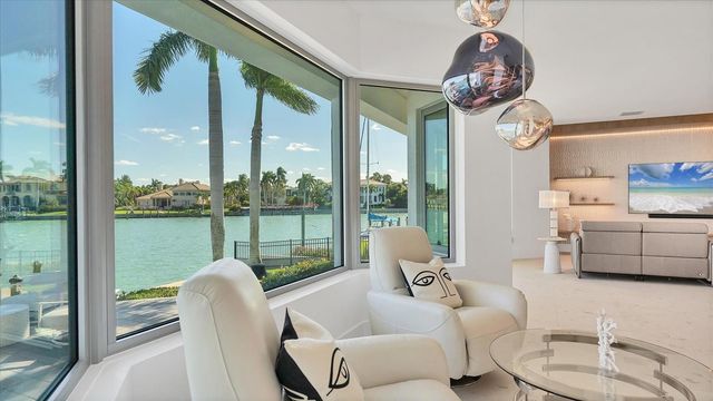 259 ROBIN DRIVE, Sarasota, FL 34236