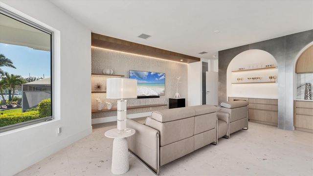 259 ROBIN DRIVE, Sarasota, FL 34236