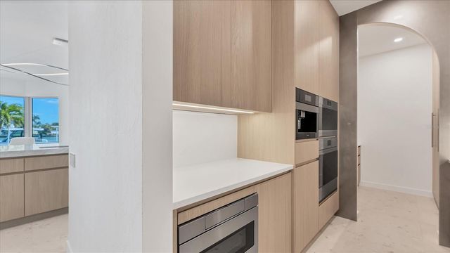 259 ROBIN DRIVE, Sarasota, FL 34236