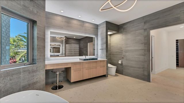 259 ROBIN DRIVE, Sarasota, FL 34236