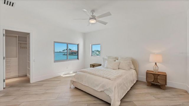 259 ROBIN DRIVE, Sarasota, FL 34236