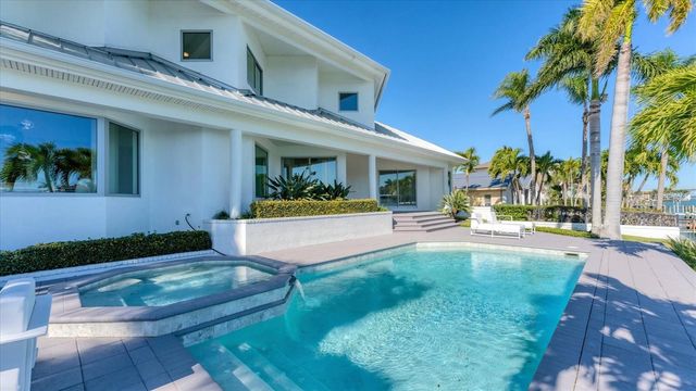 259 ROBIN DRIVE, Sarasota, FL 34236